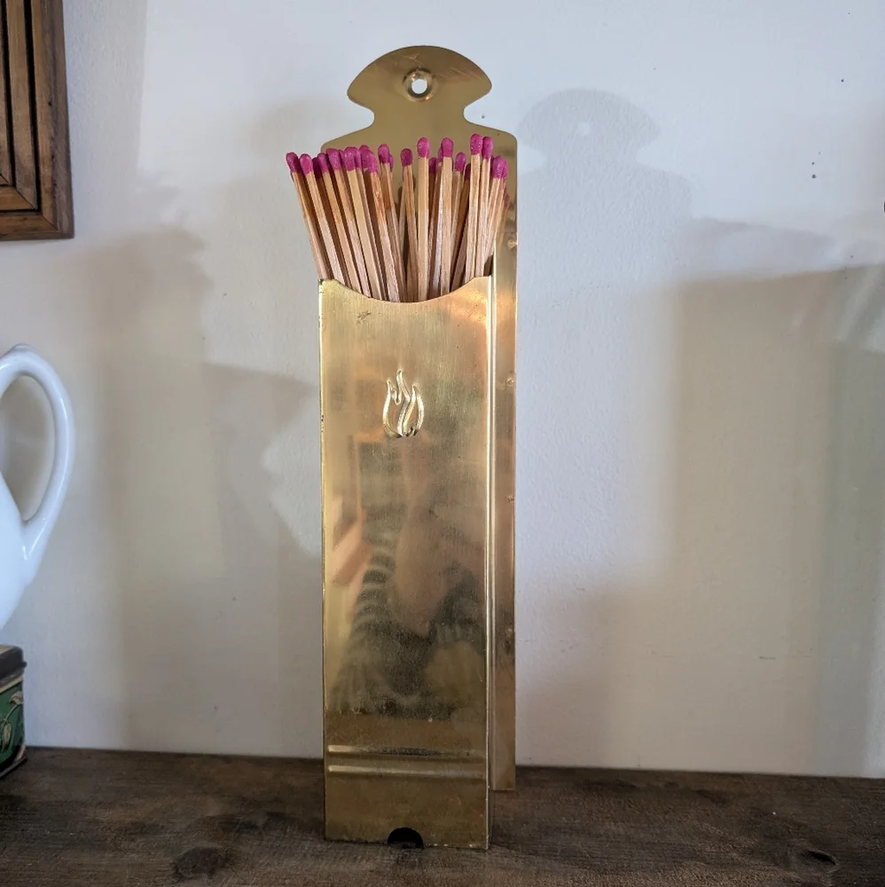 Vintage Large All Brass Gold Matchstick Holder Wall Hang By Fireplace Matches - Picture 2 of 7